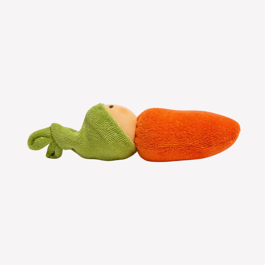 The cutest carrot ever! Sweet and charming... fresh from the garden, this little rattle is perfect for baby. Lovingly handmade to be just right for little hands to grasp, hold and love. Wonderfully appealing and adorable to look at, the subtle expression is calming and comforting. A friend to have along anytime or a adorable gift! Other items sold separately.
Organic Cotton and Organic Wool
