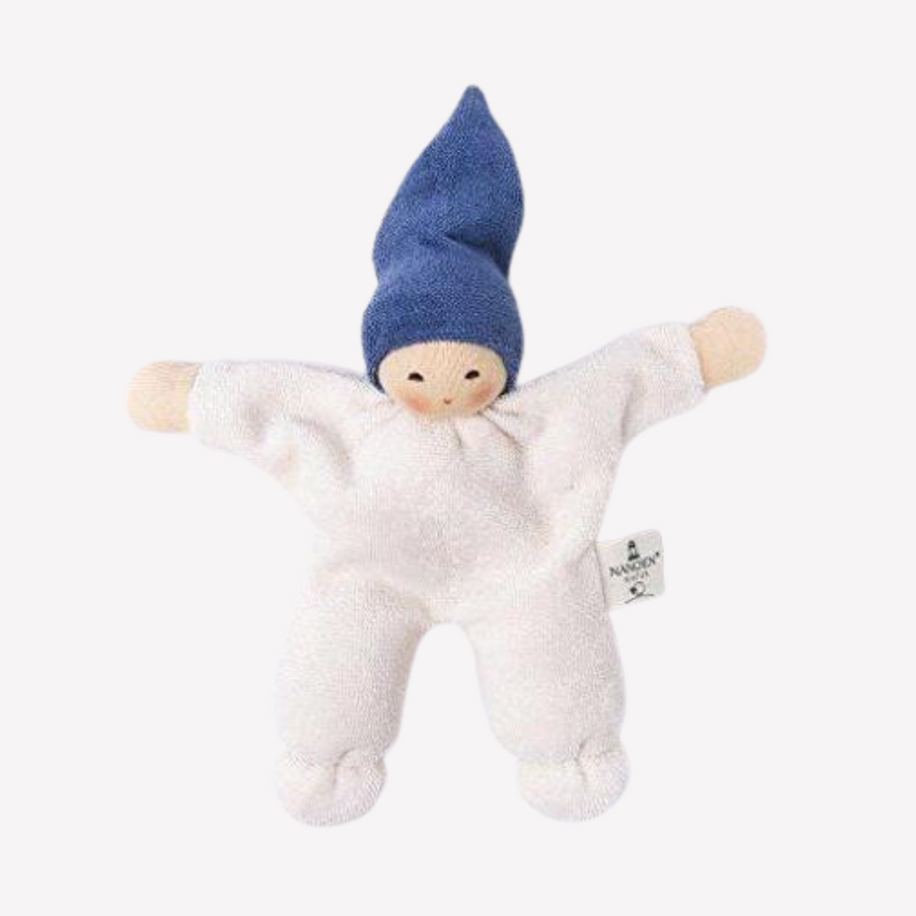 With a sweet smile, this adorable and incredibly soft doll will quickly become your little one's best friend. Soft to cuddle, sweet and friendly, a perfect companion for naps, car rides and perhaps a stroll in the park.   
Organic Cotton and Organic Wool
