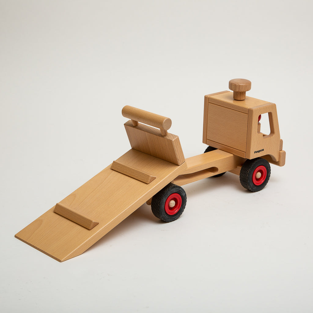 Tow Truck - Fagus - The Acorn Store - Décor