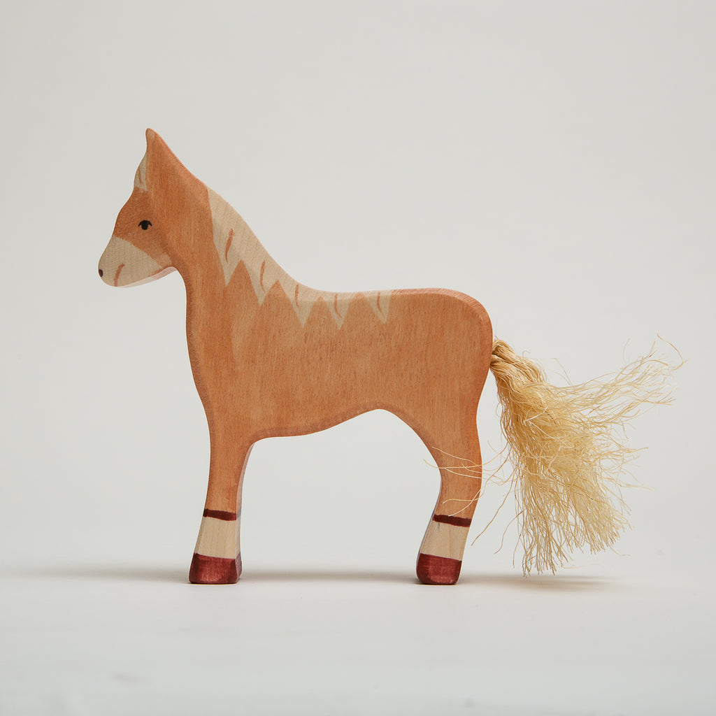 Horse Standing - Light Brown - Holztiger - The Acorn Store - Décor