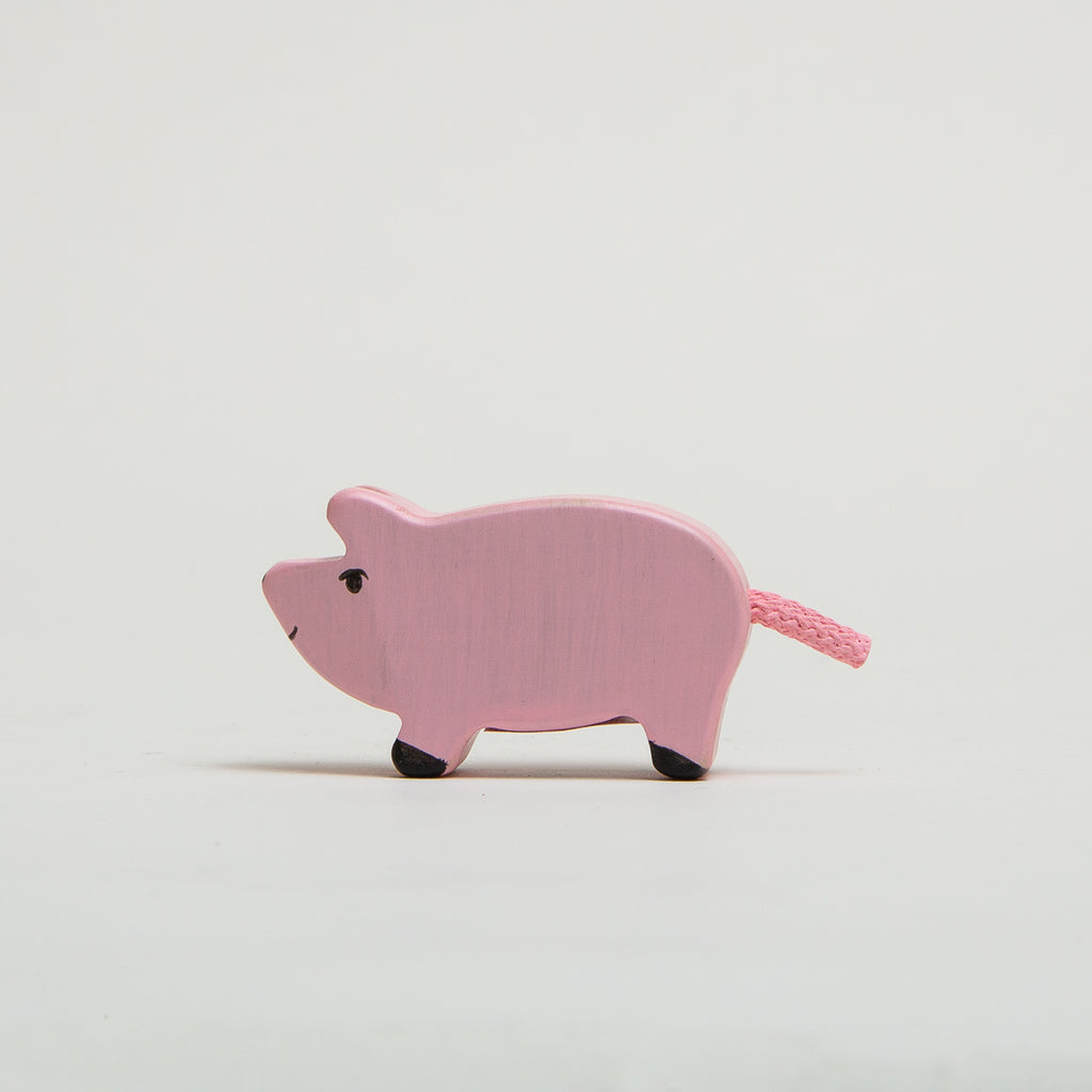 Piglet Standing - Pink - Holztiger - The Acorn Store - Décor