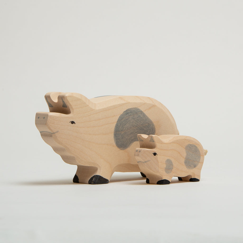 Piglet - Dappled - Holztiger - The Acorn Store - Décor