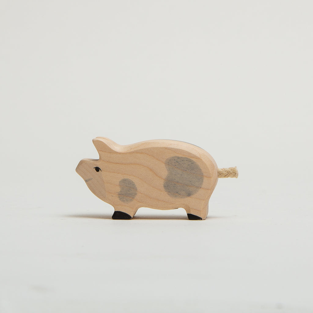 Piglet - Dappled - Holztiger - The Acorn Store - Décor