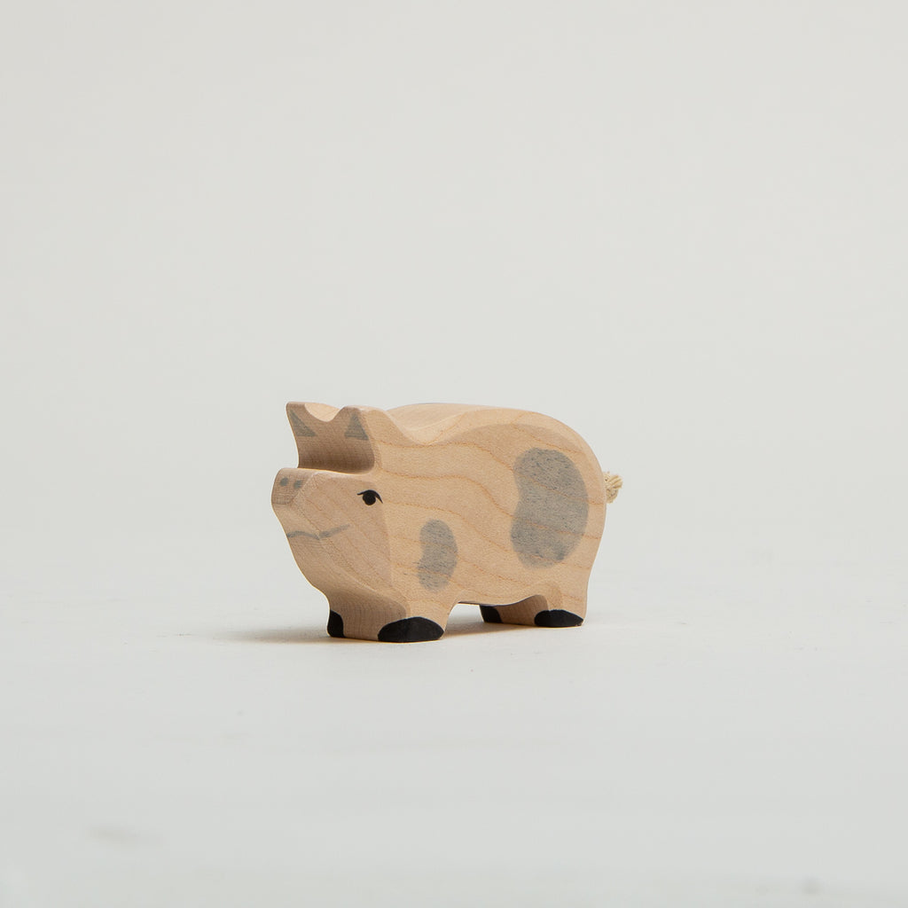 Piglet - Dappled - Holztiger - The Acorn Store - Décor