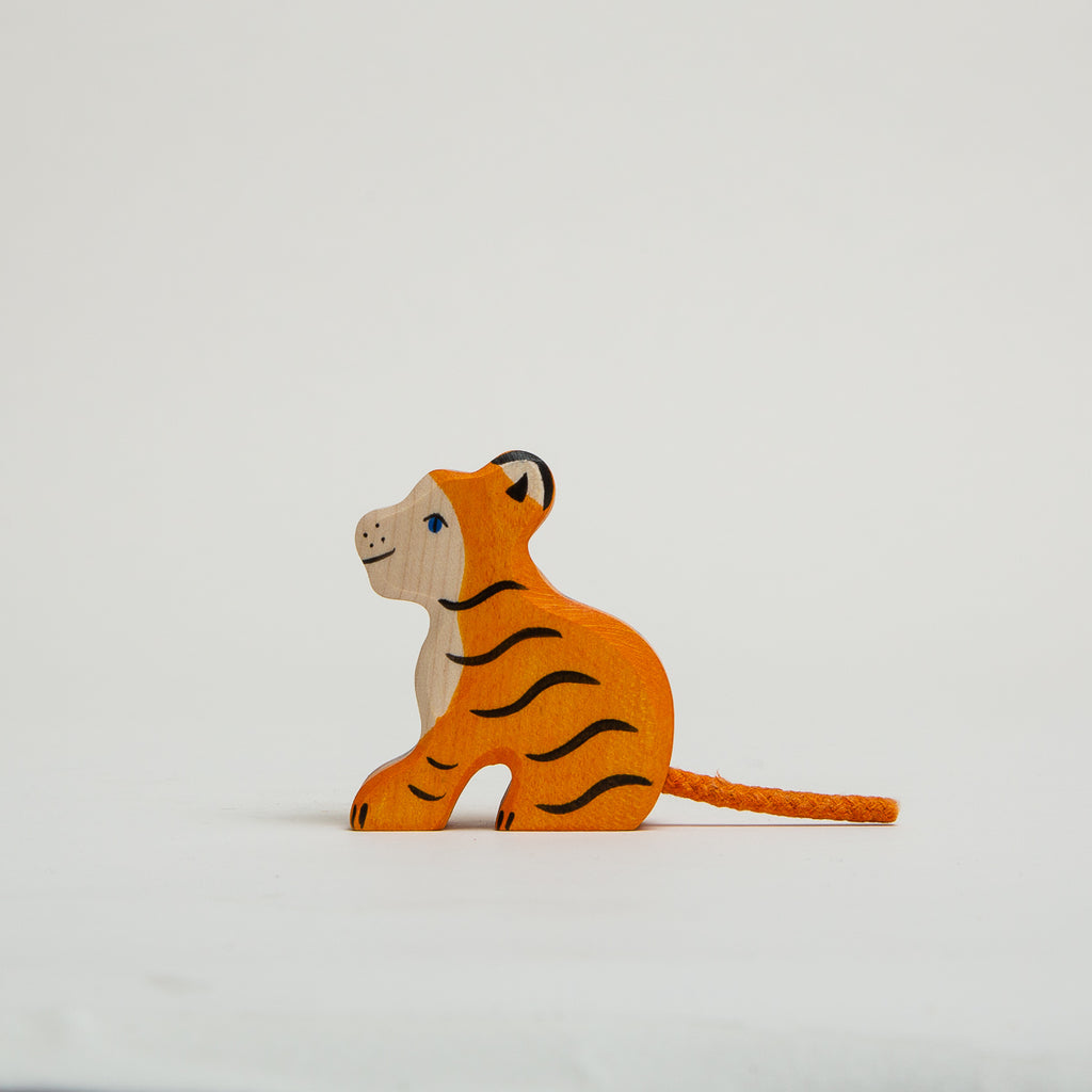 Tiger Sitting - Small - Holztiger - The Acorn Store - Décor