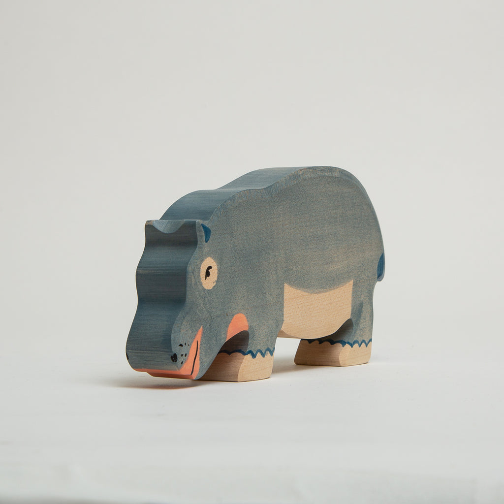 Hippopotamus Feeding - Holztiger - The Acorn Store - Décor