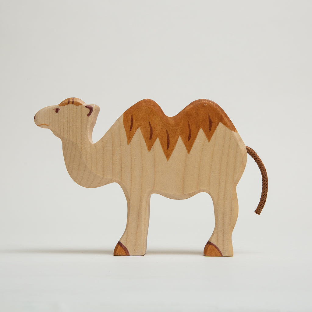 Camel - Holztiger - The Acorn Store - Décor