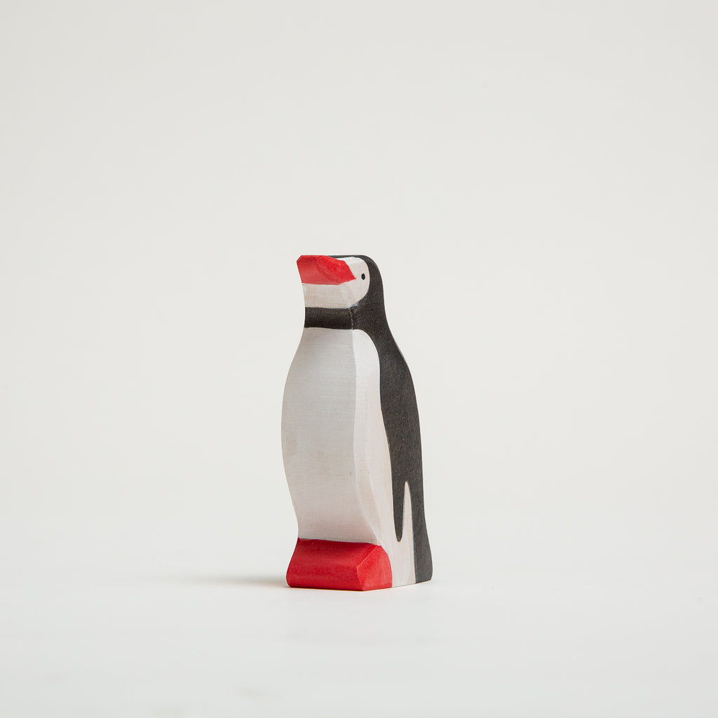 Penguin Standing - Holztiger - The Acorn Store - Décor