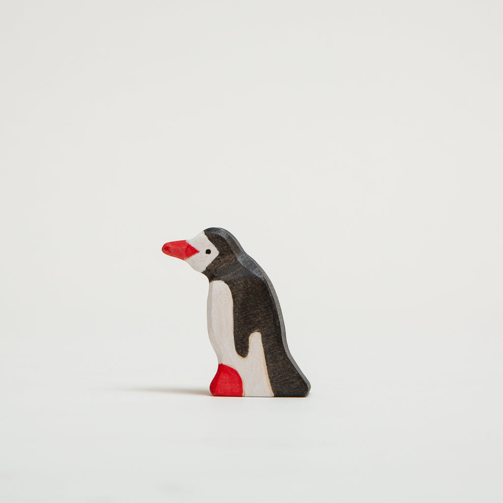 Penguin Head Forward - Small - Holztiger - The Acorn Store - Décor