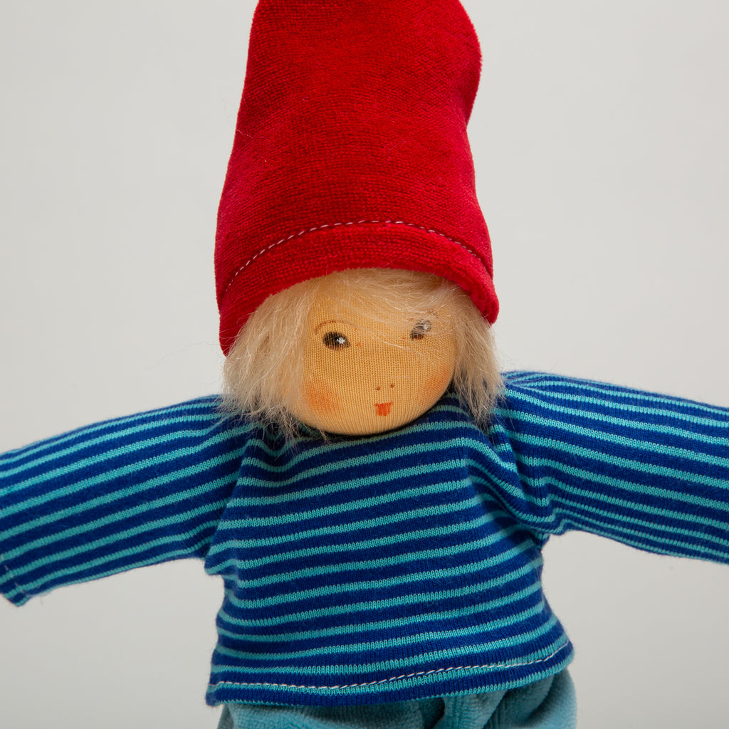 Elf Boy Doll - Zwerglein Frederik - Nanchen Natur - The Acorn Store - Décor