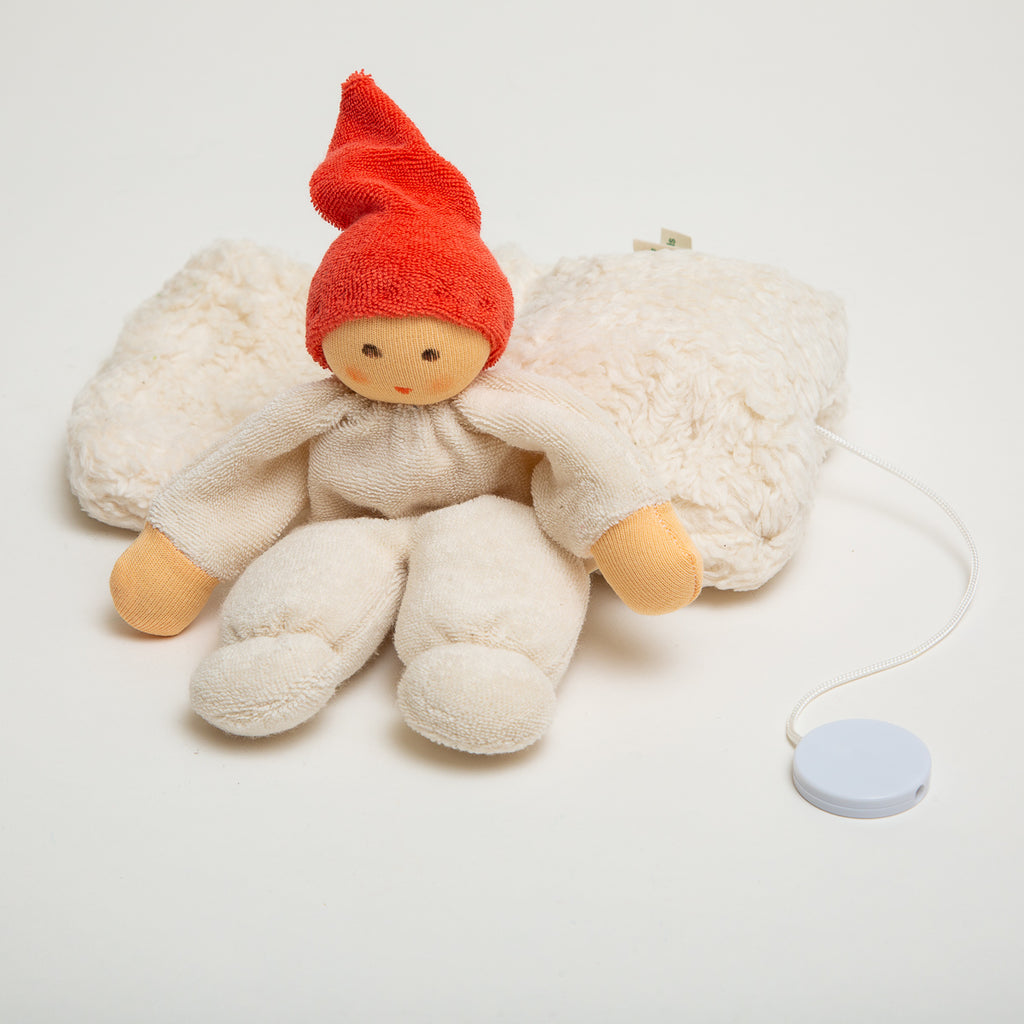 Music Box Sleeping Bag Doll, Brahms Lullaby - Nucki-Spieluhr - Nanchen Natur - The Acorn Store - Décor
