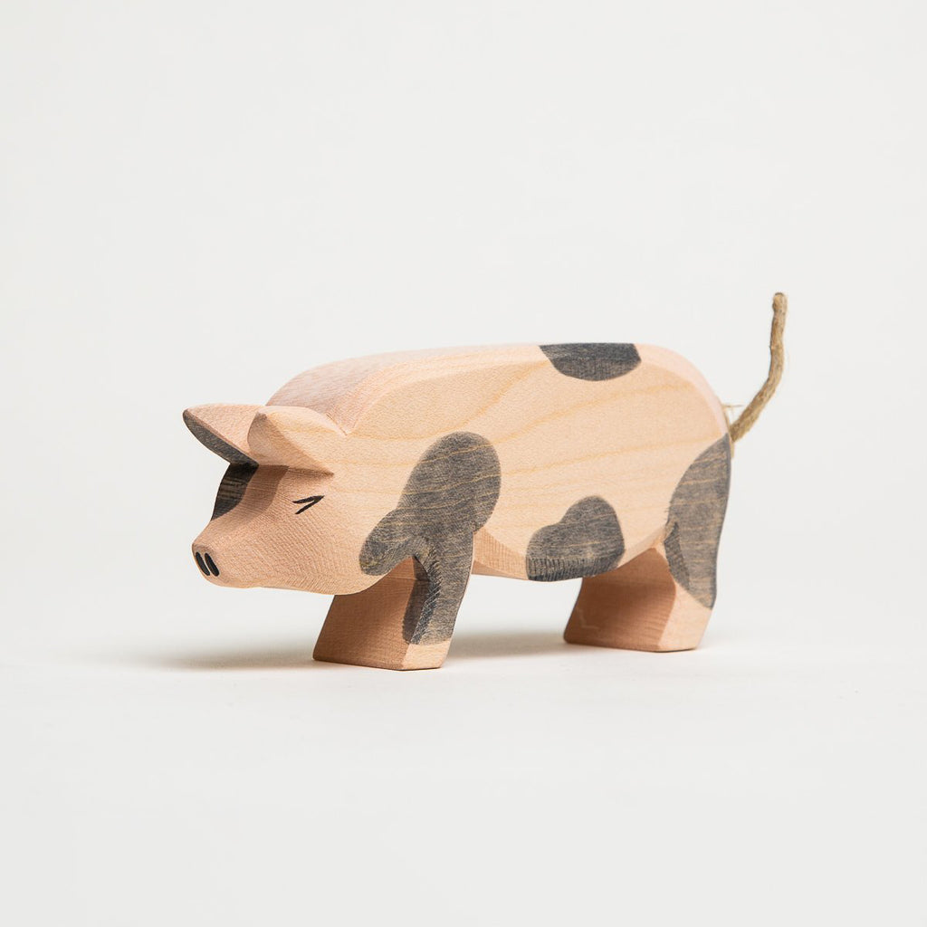 Pig Spotted Head High - Ostheimer Wooden Toys - The Acorn Store - Décor