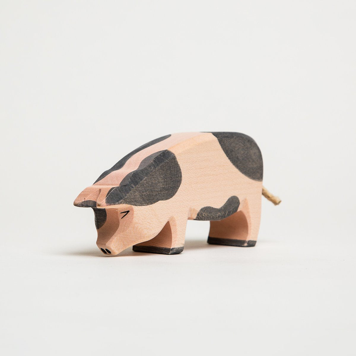 Pig Spotted Head Low – The Acorn Store