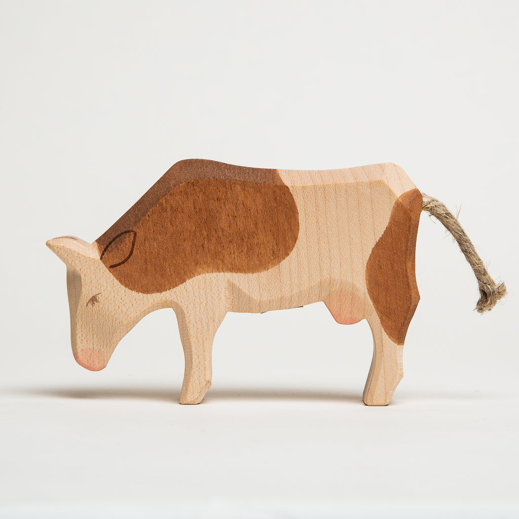 Cow Eating - Ostheimer Wooden Toys - The Acorn Store - Décor