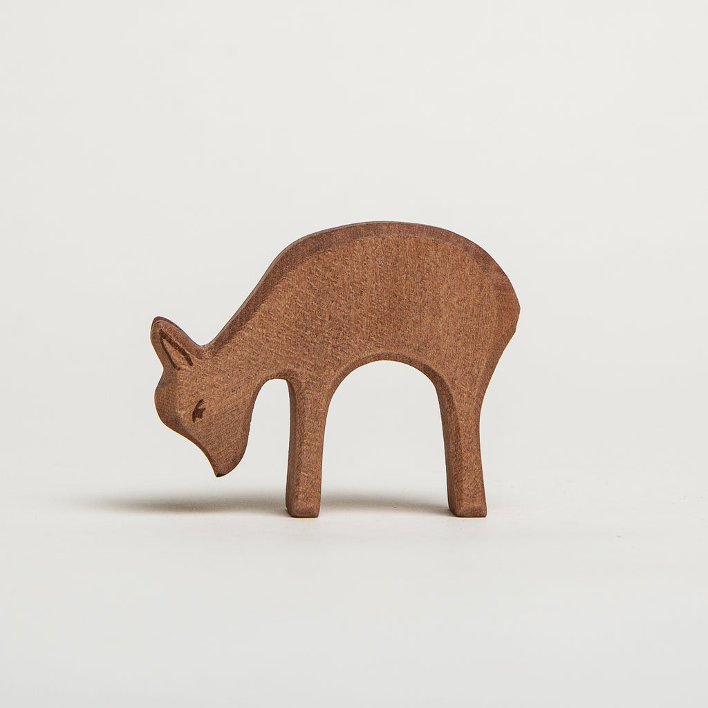 Deer Eating - Ostheimer Wooden Toys - The Acorn Store - Décor