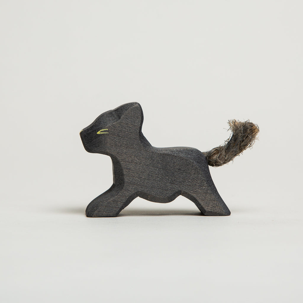 Panther Running Small - Ostheimer Wooden Toys - The Acorn Store - Décor