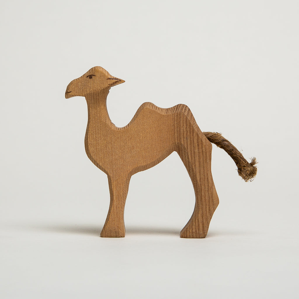 Camel Small - Ostheimer Wooden Toys - The Acorn Store - Décor