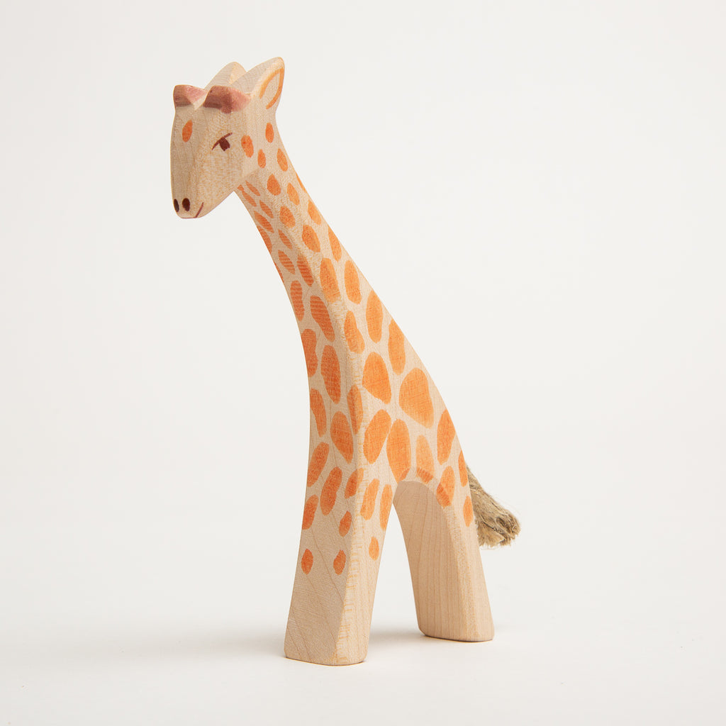Giraffe Head Low Small - Ostheimer Wooden Toys - The Acorn Store - Décor