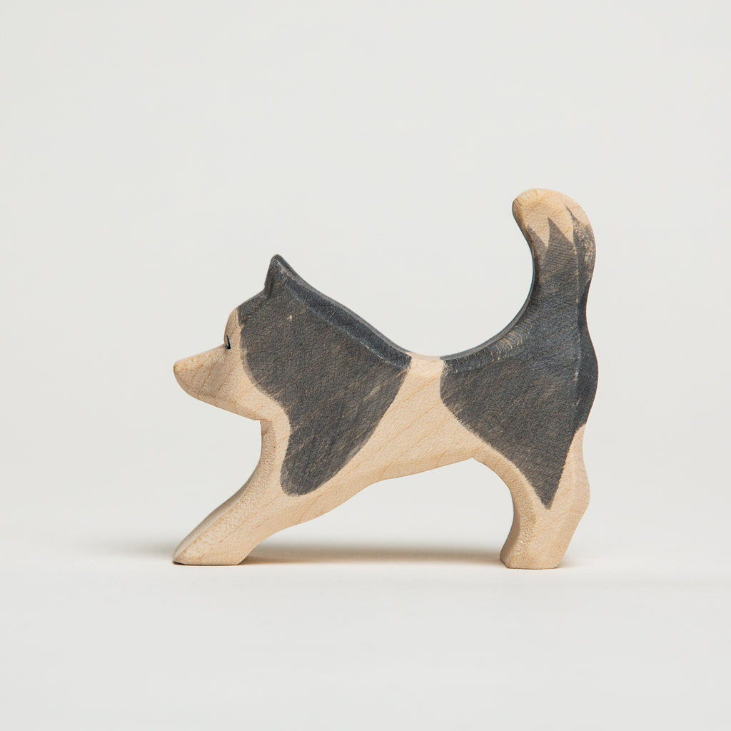Sled Dog Running - Ostheimer Wooden Toys - The Acorn Store - Décor