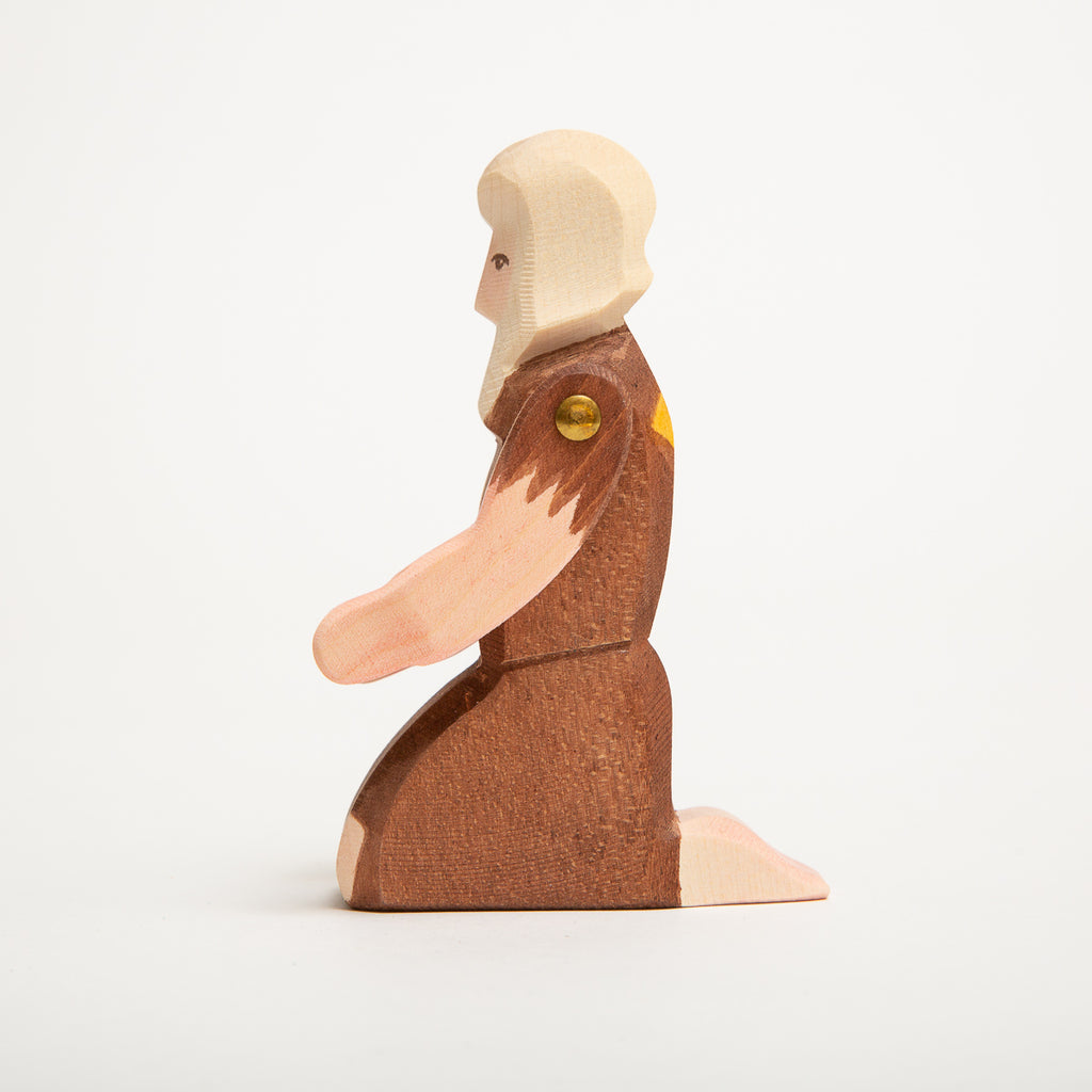 Beggar - Ostheimer Wooden Toys - The Acorn Store - Décor
