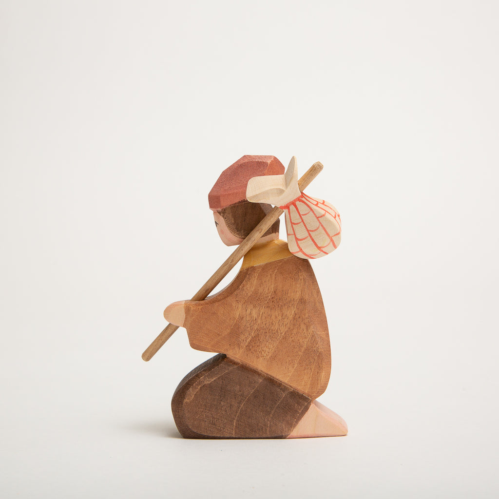 Shepherd Kneeling II - Ostheimer Wooden Toys - The Acorn Store - Décor